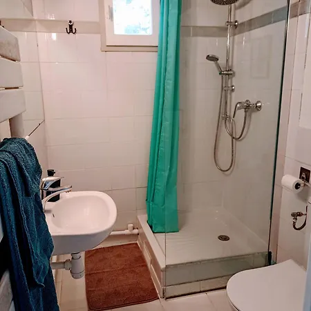 Appartement Les Cigales Bandolaises - Piscine - Terrasse Vue - Parking Privatif - Climatisation Bandol